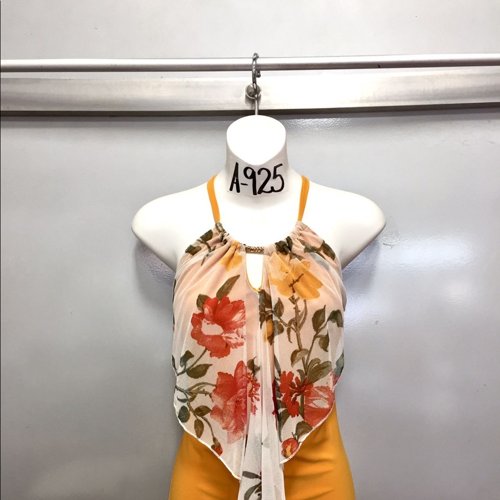 Beautiful casual/ Dressy blouse top yellow